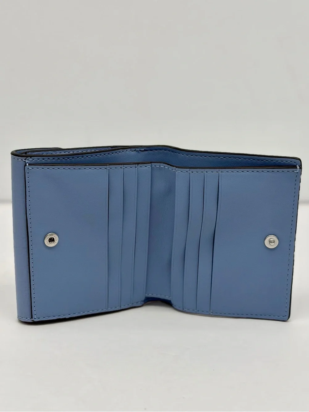 COACH GEORGIE SMALL WALLET IN SIGNATURE CANVAS NWT